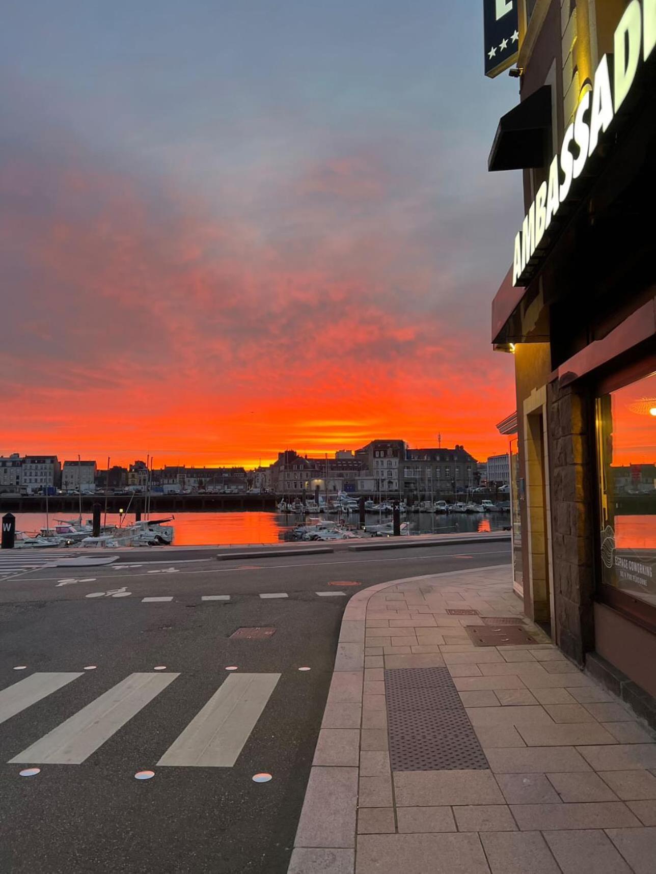 Hotel Ambassadeur - Port De Plaisance Cherbourg-en-Cotentin