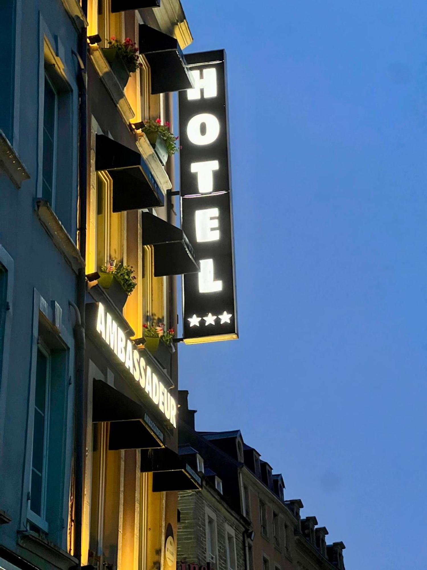 Hotel Ambassadeur - Port De Plaisance