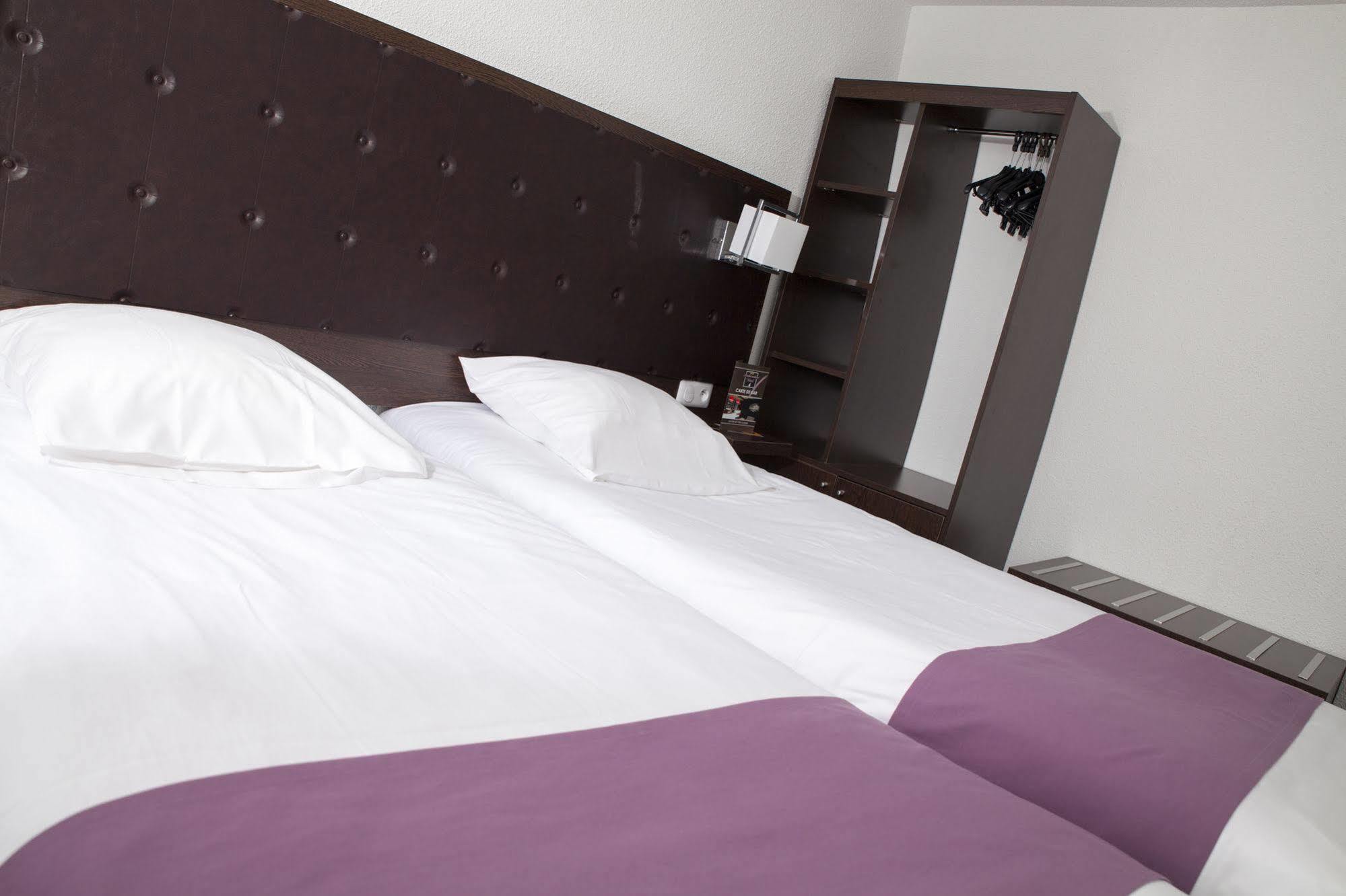 Ambassadeur - Port De Plaisance 3*